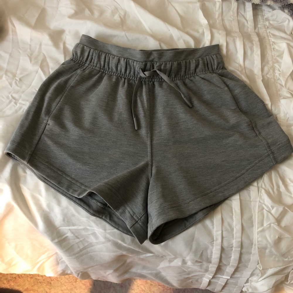 Lululemon Inner Glow High Rise Short